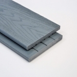 Puitimitatsiooniga WPC aialipp